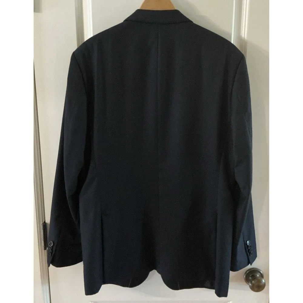 Hugo Boss 100% Virgin Wool Blazer 44R • Navy Blue • Two‑Button &‎ Dual Vent